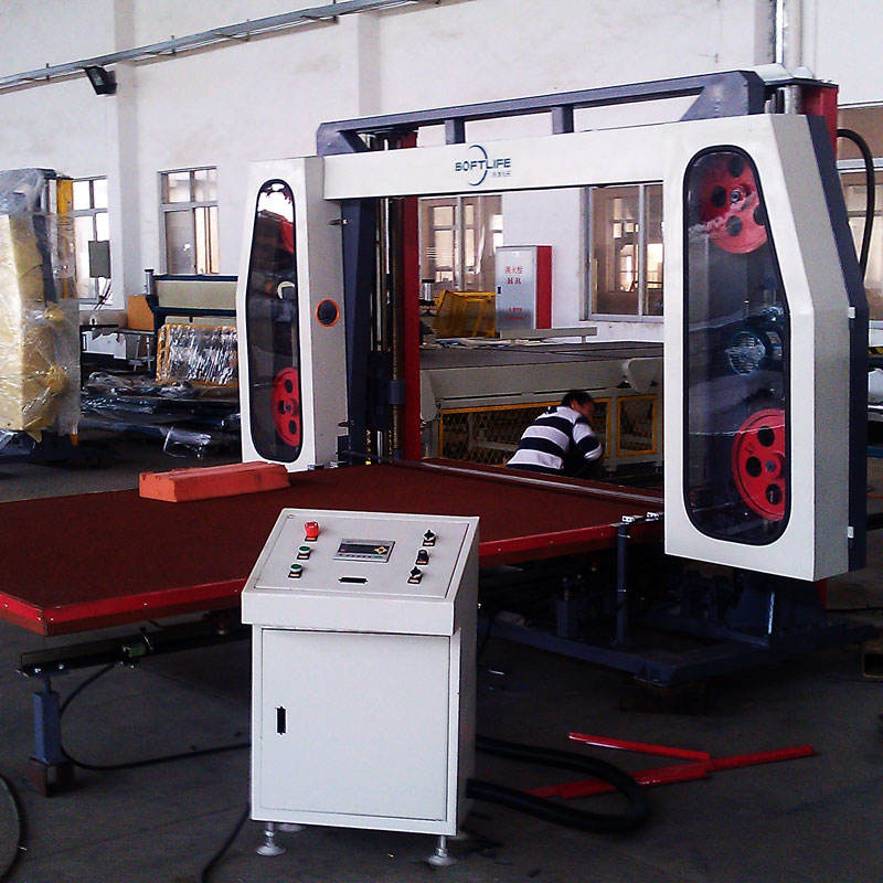 Alta eficiência, fácil operação, boa qualidade, alta velocidade, máquina de corte de espuma de esponja para colchão horizontal automático