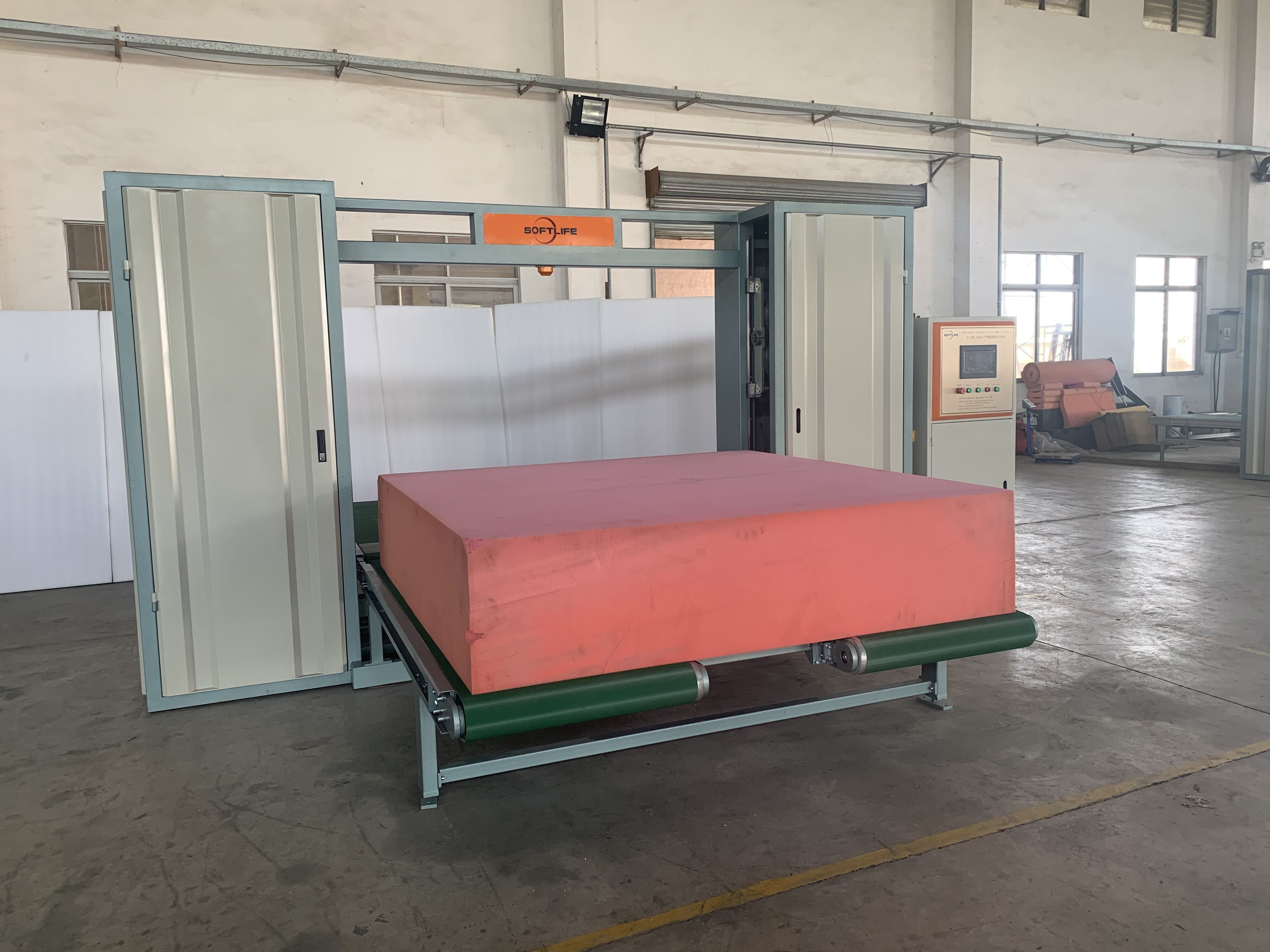 Máquina de corte automático de espuma de látex, equipamento de corte automático com horizontal e vertical