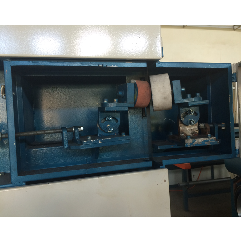 Fabricado na China, equipamento de corte vertical de espuma de látex mais barato