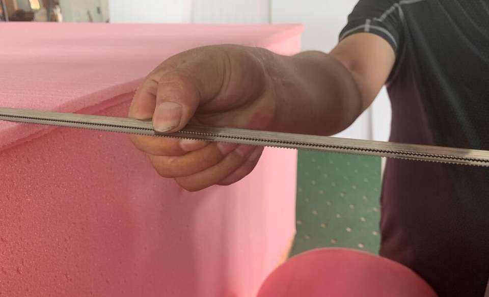 Fornecedor chinês confiável preço de cortador de espuma de corte vertical multifuncional