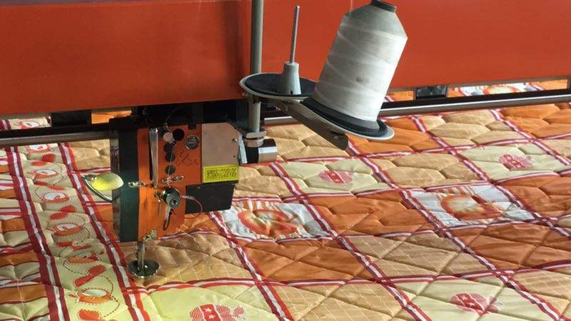 Máquina de costura de cama de cabeça única de alta eficiência de alta eficiência