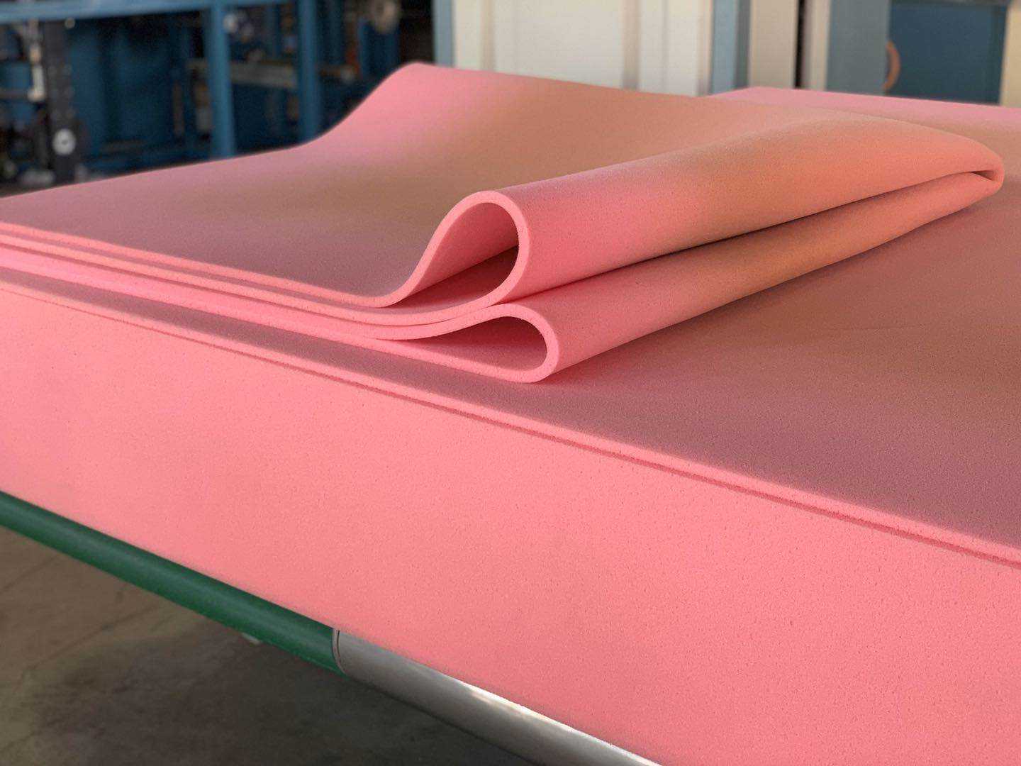 Novo produto à venda na máquina de corte de espuma de látex vertical plana automática alibaba