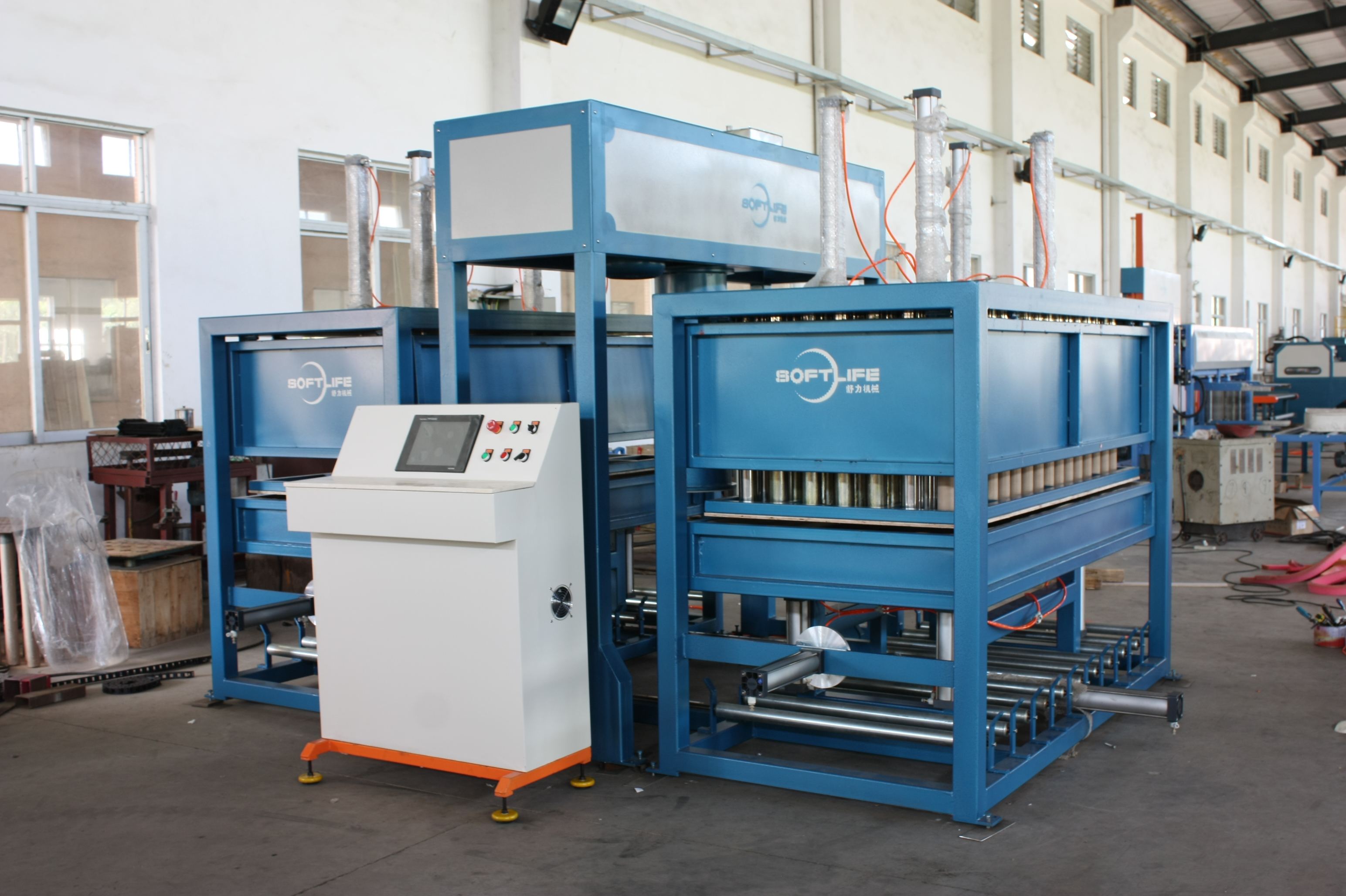 Planta automática de fabricação de espuma PU com furos de mola