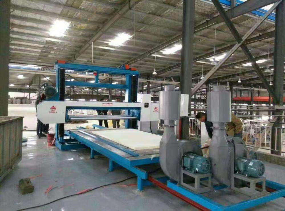 Produtos mais vendidos Máquina de colagem CNC para colchões