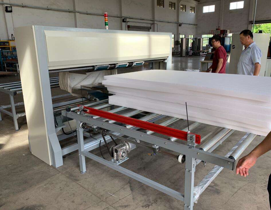 Máquina de embalagem para cobertura de colchão fabricada na China por máquina de colchão chinesa de plástico suavemente